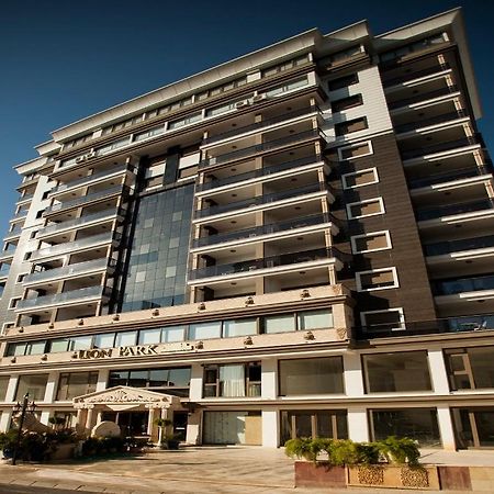 Lion Park Suites & Residence Hotel Aydin Exteriör bild